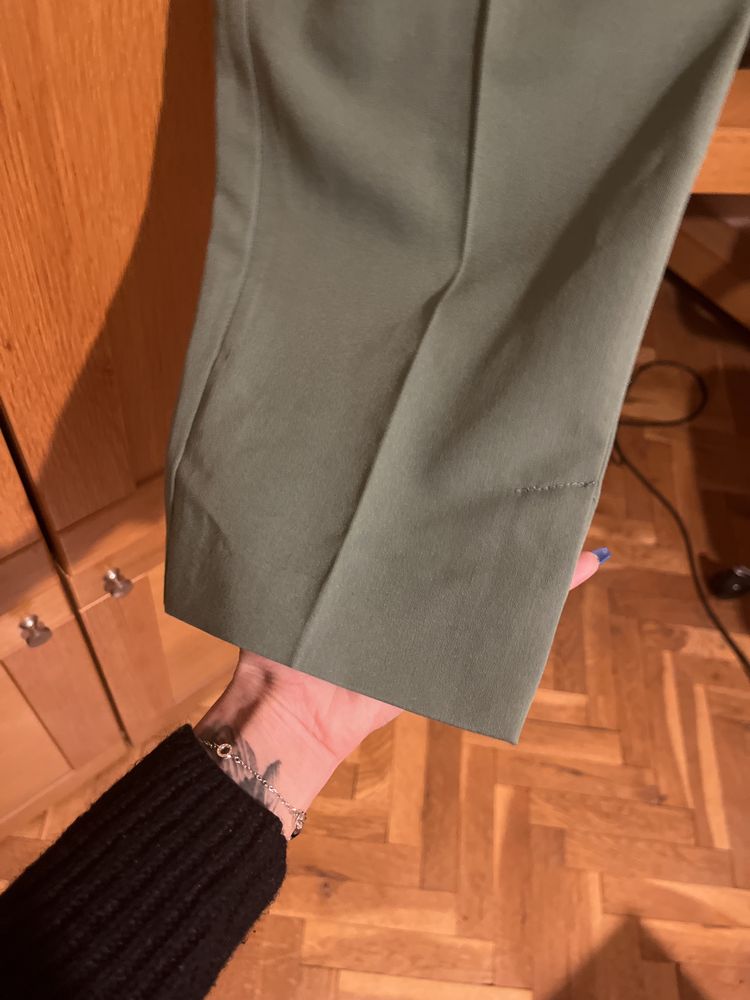 Зелен официален панталон