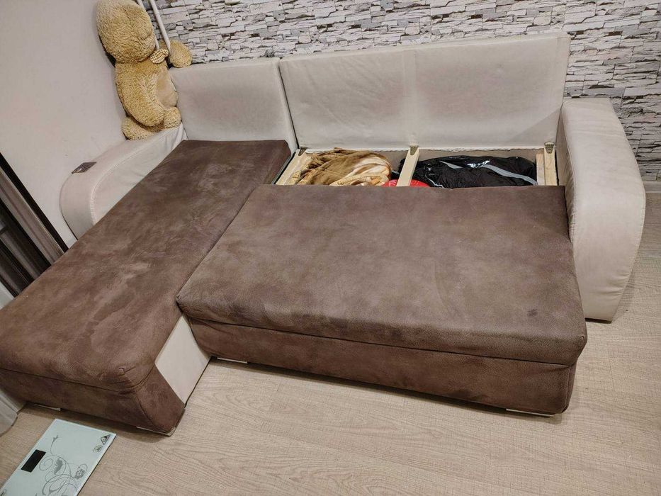 Разтегателен диван