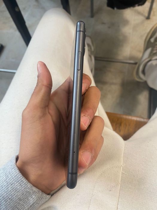 Vand iphone 11 black