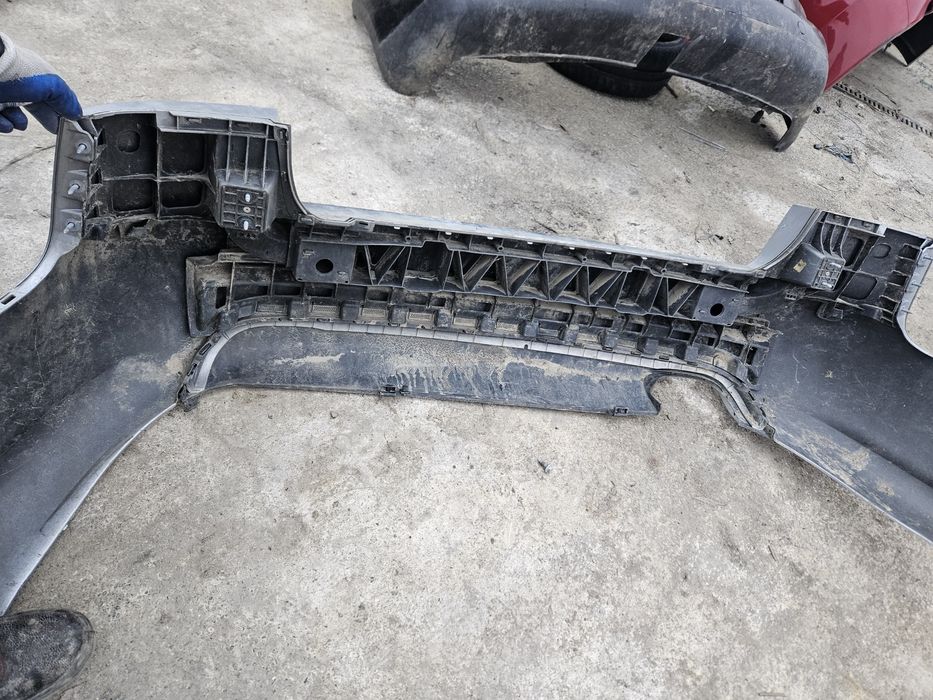 Bara Spate Audi A4 B7 Berlina