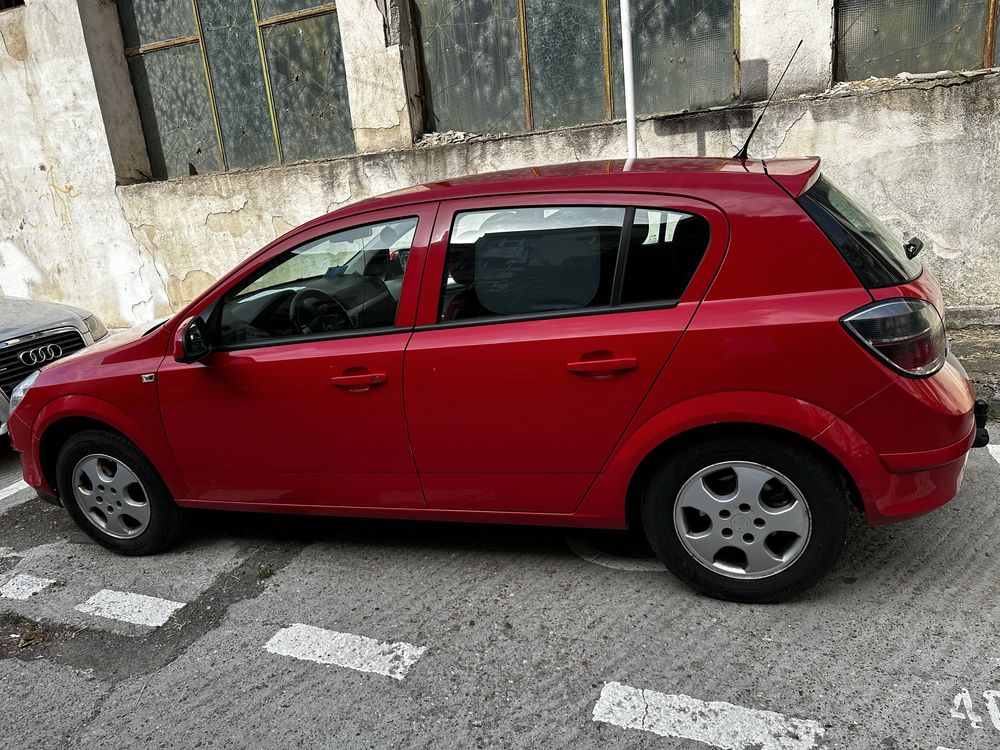 Vand Opel Astra 2010 1.4 Benzina