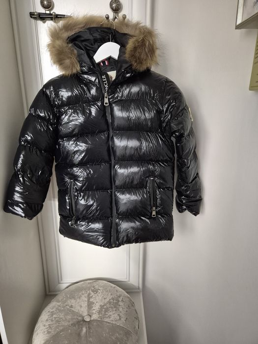 Geci 10 11 ani si 12 13 ani de firma universale noi fara etichete