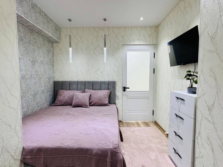 Продаётся 1в2 квартира. На Ц-6, 45м2. Ор-р Налоговая. Юнусабадского р.