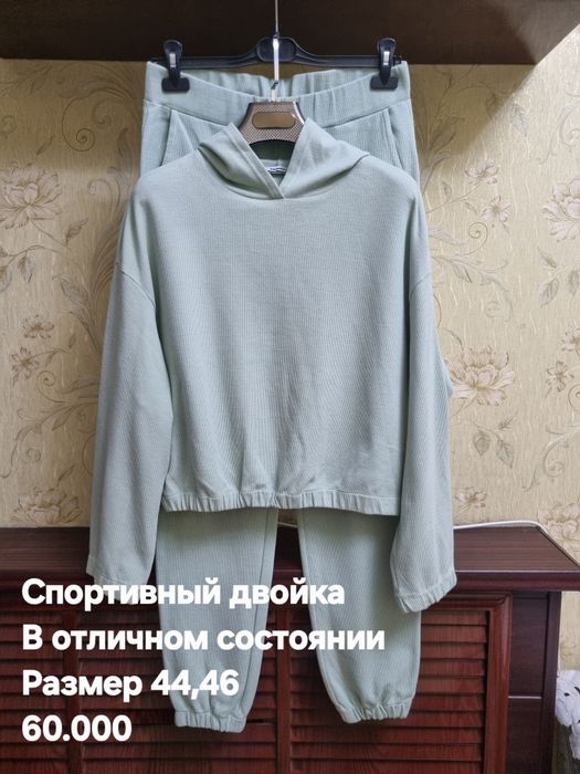 Женские одежды двойки