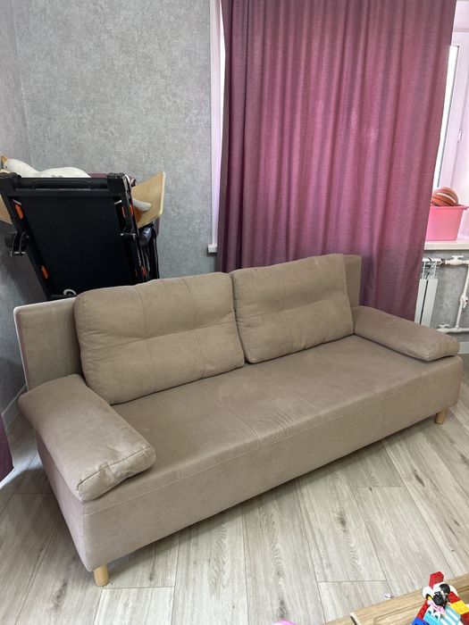 Продам диван в отличном состоянии