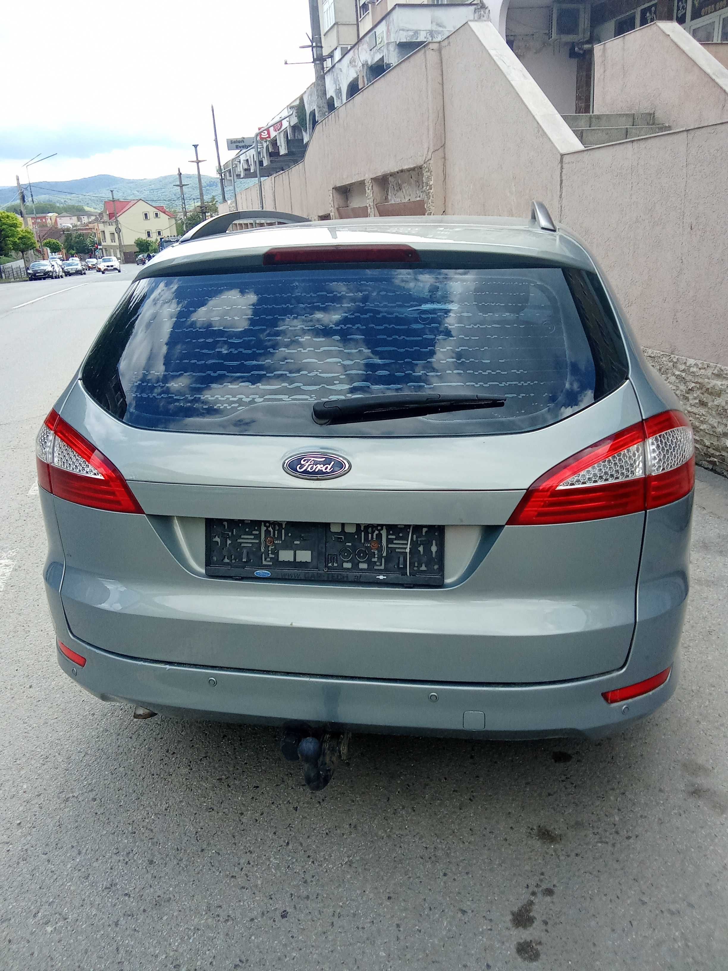 Vând Ford titanium an 2007 Nr roși recent adus motor 2000cm
