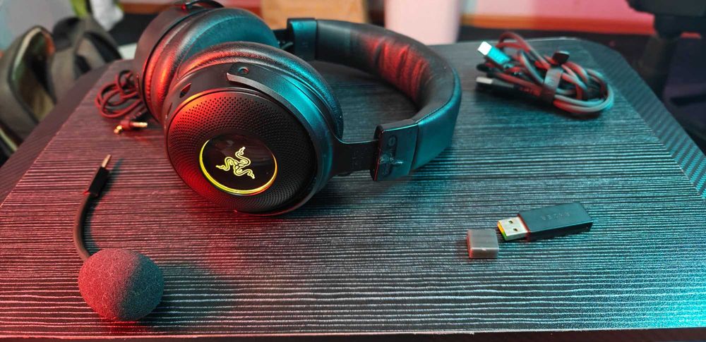 Razer Kraken V3 Pro | Baterie 200% | Casti Gaming | Stare buna