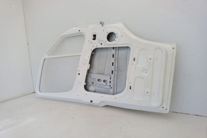 Usa stanga fata Mercedes-Benz Sprinter a 2-a generatie 906