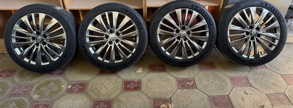 Шины камри с дисками