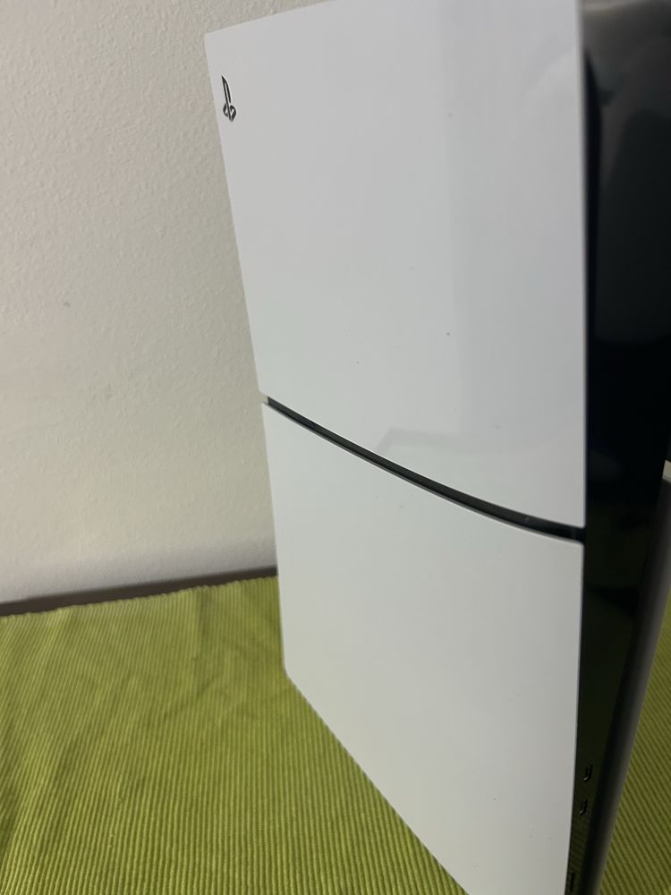 PlayStation 5 1TB