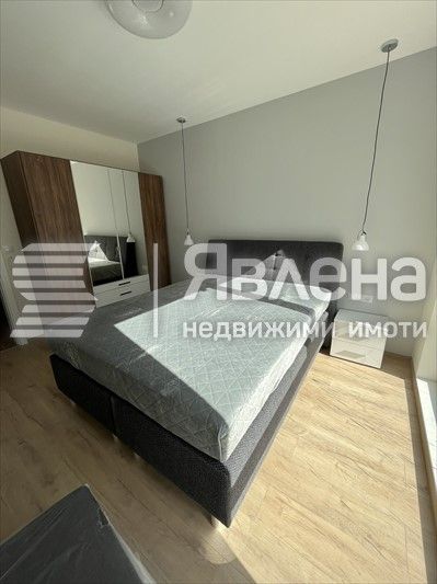 Тристаен апартамент в Шумен -85 кв.м.