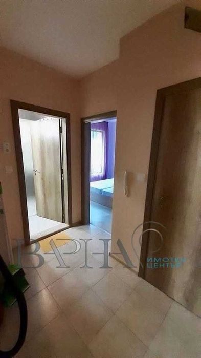 Дава се под наем Двустаен апартамент в Варна, Център - 45 кв.м за 382.5 € - Снимка #5