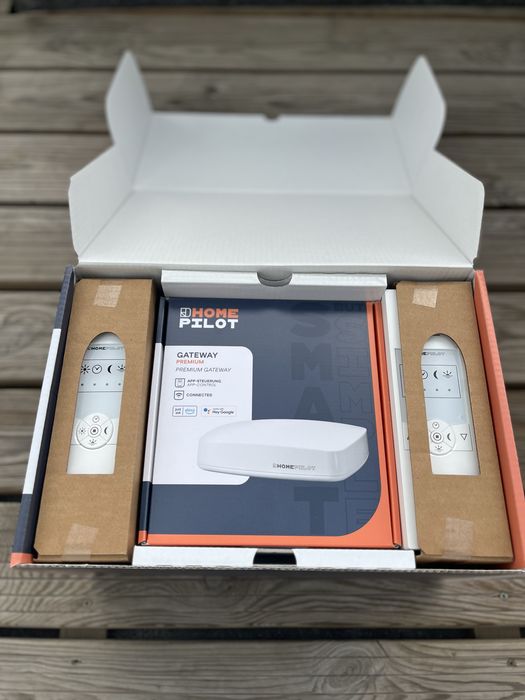 Starter kit automatizare rulouri si jaluzele HomePilot