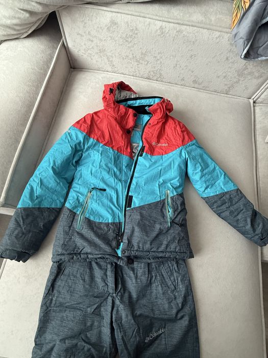 Продам горнолыжный костюм.