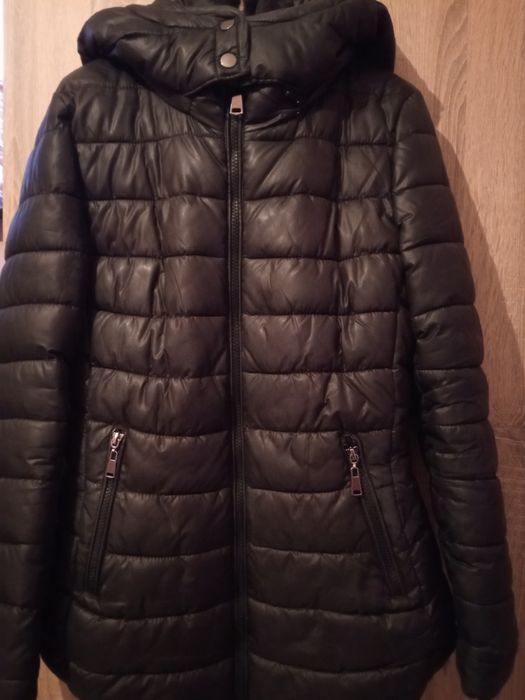 Черно зимно яке с качулка