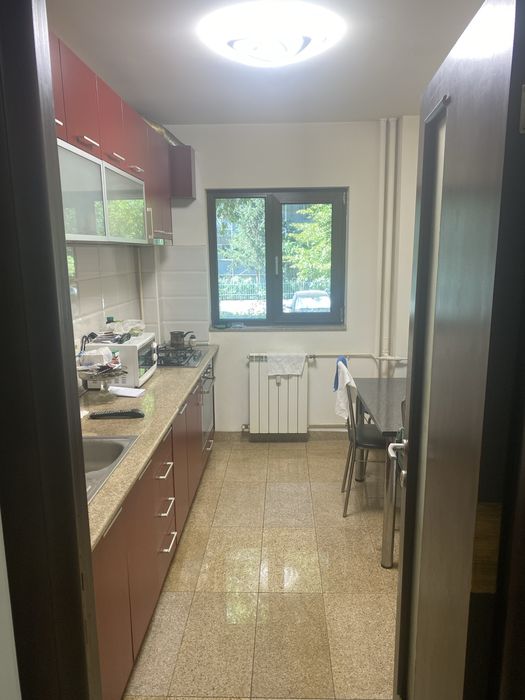 Apartament de inchiriat titan + loc de parcare