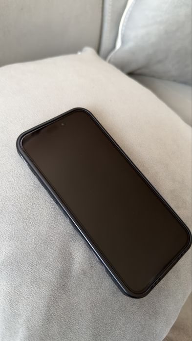 Iphone 15 Pro Max 1 tb с една година гаранция