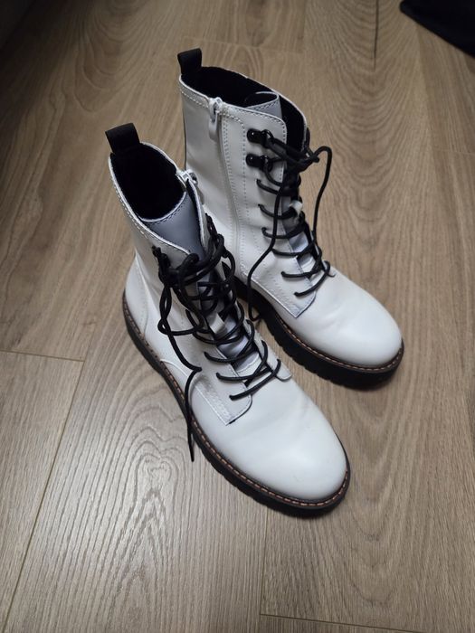 Дамски зимни боти