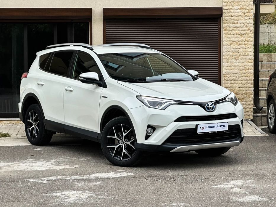 Toyota RAV4 Garantie 24 DE LUNI - Istoric Complet