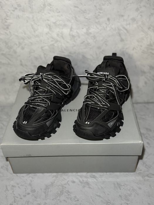 Оригинални Balenciaga Track Black – Черни