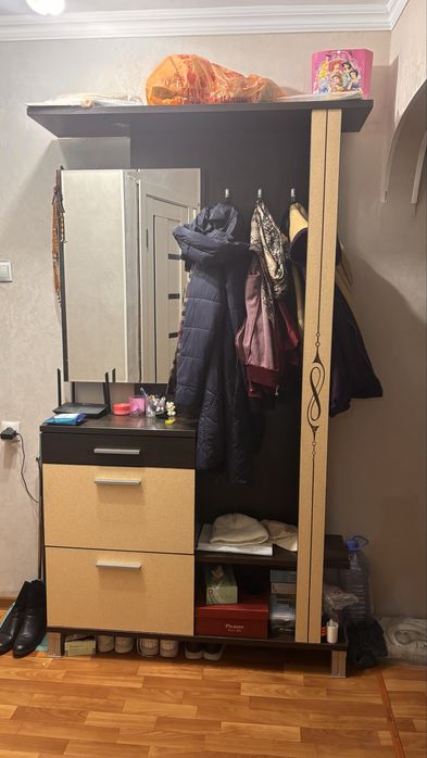 Шкаф в прихожию! В откл состоянии