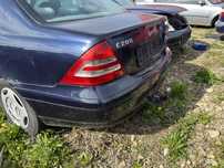 Stop stanga/dreapat mercedes c class plus alte piese!