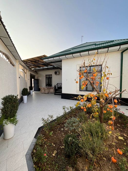 Продаётся дом рядом с улице Амира Темура