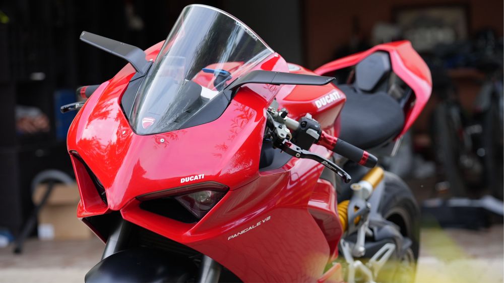 Ducati Panigale v2