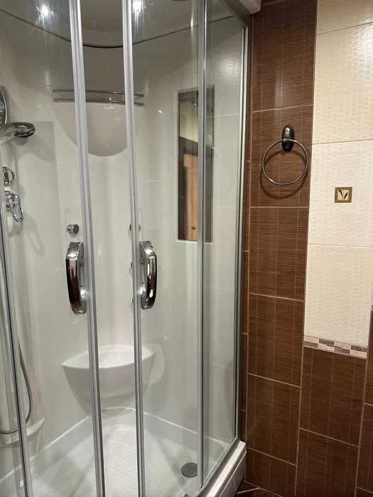 Продава се Тристаен апартамент в Бургас, Възраждане - 100 кв.м за 1600 €/кв.м - Снимка #11