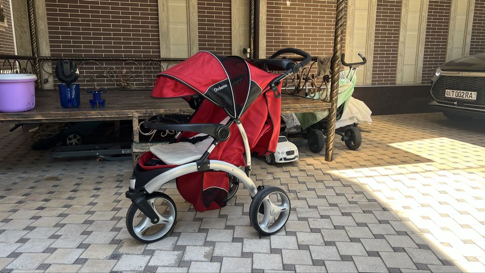 Продается детская коляска Chilena