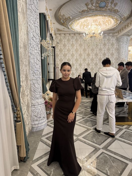 Платье вечернее длинное