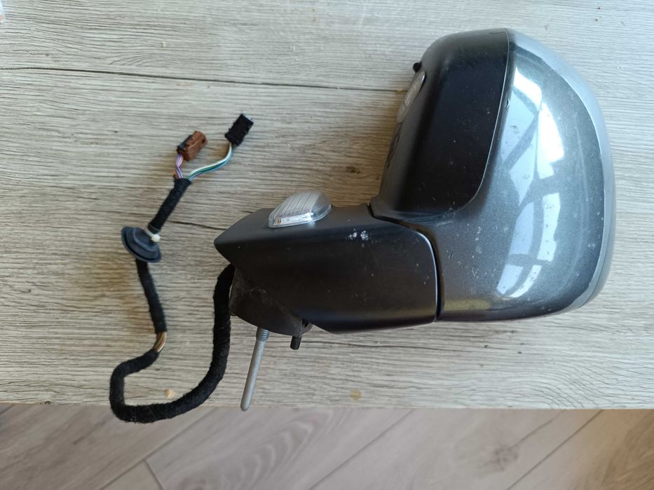 Огледало дясно за Пежо 5008, 3008