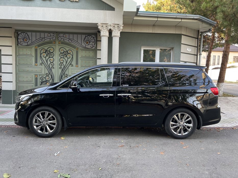 Kia Carnival 2020, 9 та места, корея,  (фул комплектация)