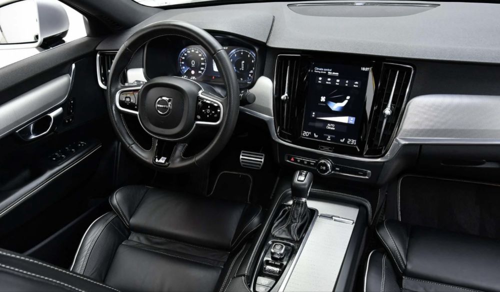 Volvo s90 t6 r design