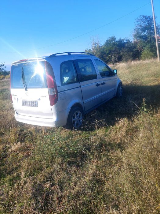 Mercedes vaneo на части или цяла