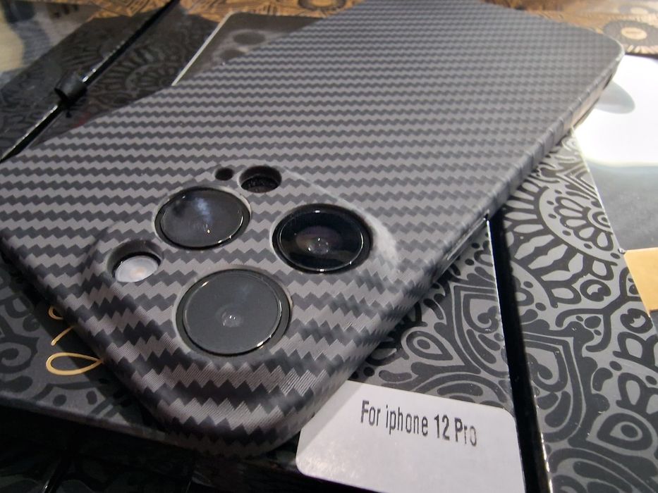 Лукс ултра тънък гръб Carbon за iPhone , Samsung,Huawei