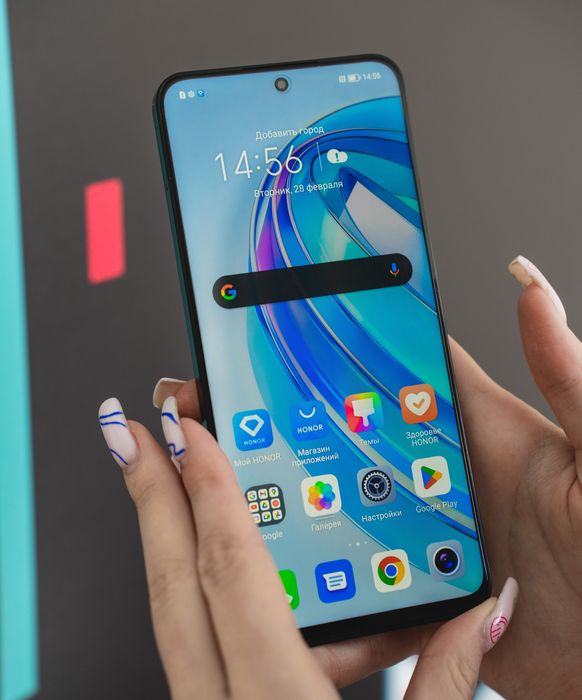 Хонор х8а 126/6гб в черном цвете состояние в идеале