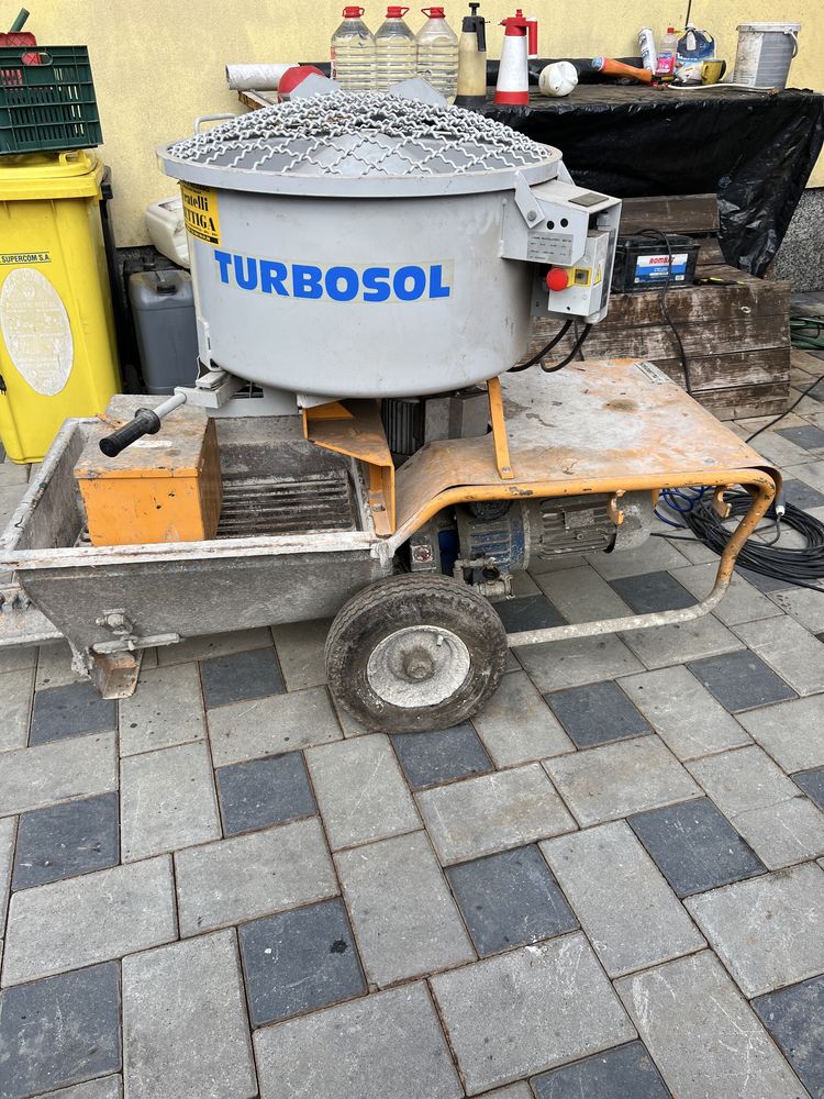 Schela cu Masina de tencuit turbosol