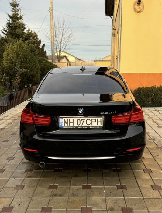 Vand/Schimb Bmw F30 320d Modern Line 184cp 2012