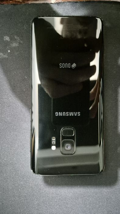 Samsung s9.   .  .