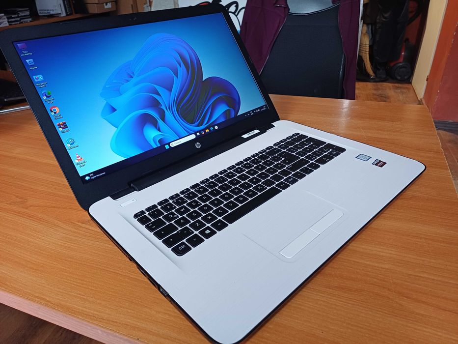 17.3' HP Core i7- 6th/16GB DDR4/AMD R7  340M- 4GB/256GB SSD/нова Бат.