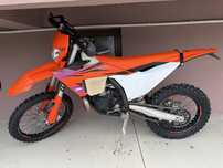 Vand ktm 300 TBI/ TPI 2024,  inmatriculat, 64 ore functionare.