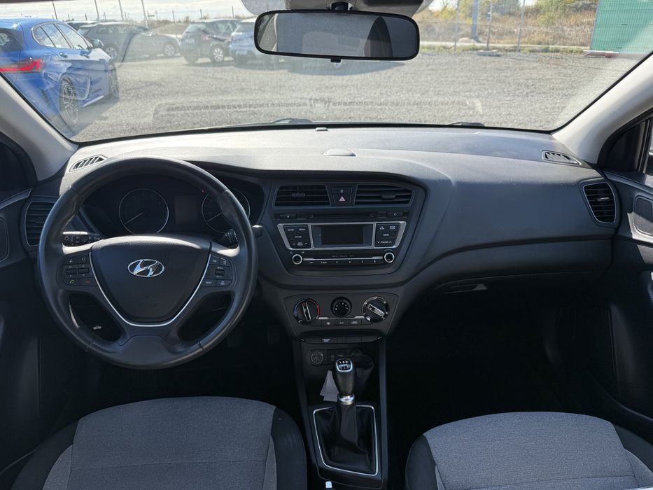 Hyundai I 20,1,2 benzina ,2016 ,carte service