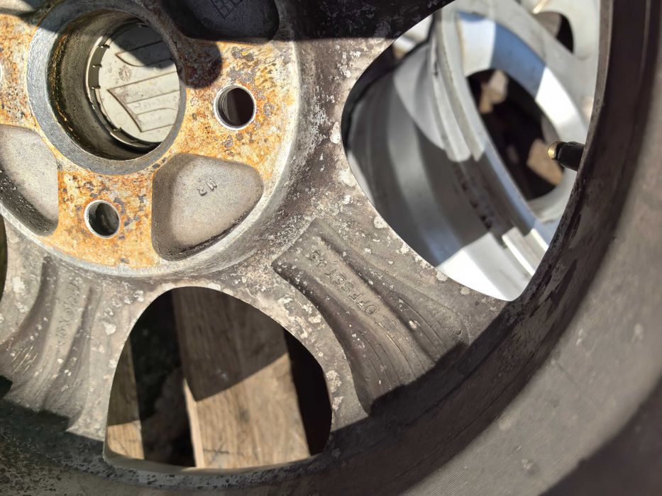 15 цола 4 х 100 мм Сузуки / Мазда / КИЯ / ТОйота - 5,5 Инча / ЕТ 45