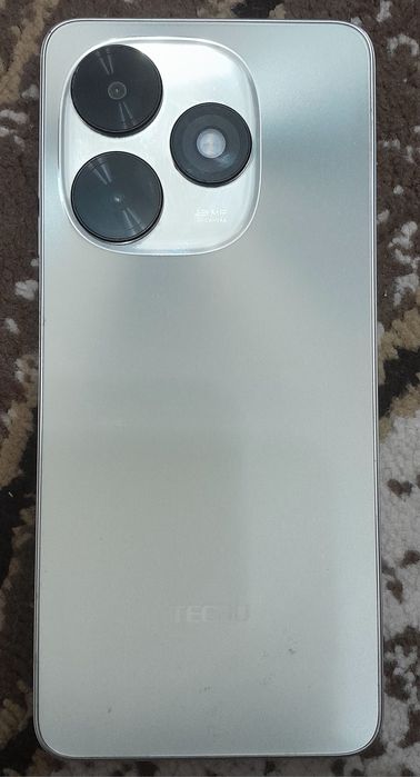 Spark Go 2025 Yangi xotira 64.zaryadkasi bor orginall