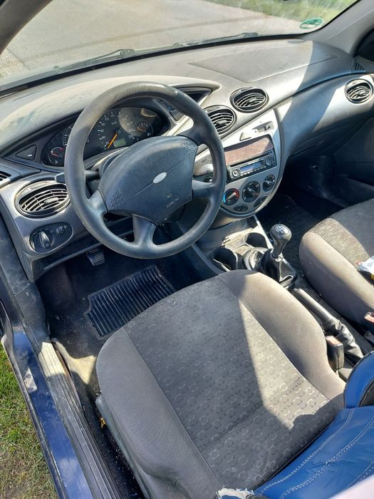 Vand Ford Focus 2001
