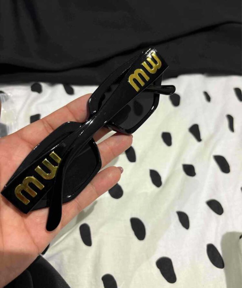 Слънчеви очила Miu Miu
