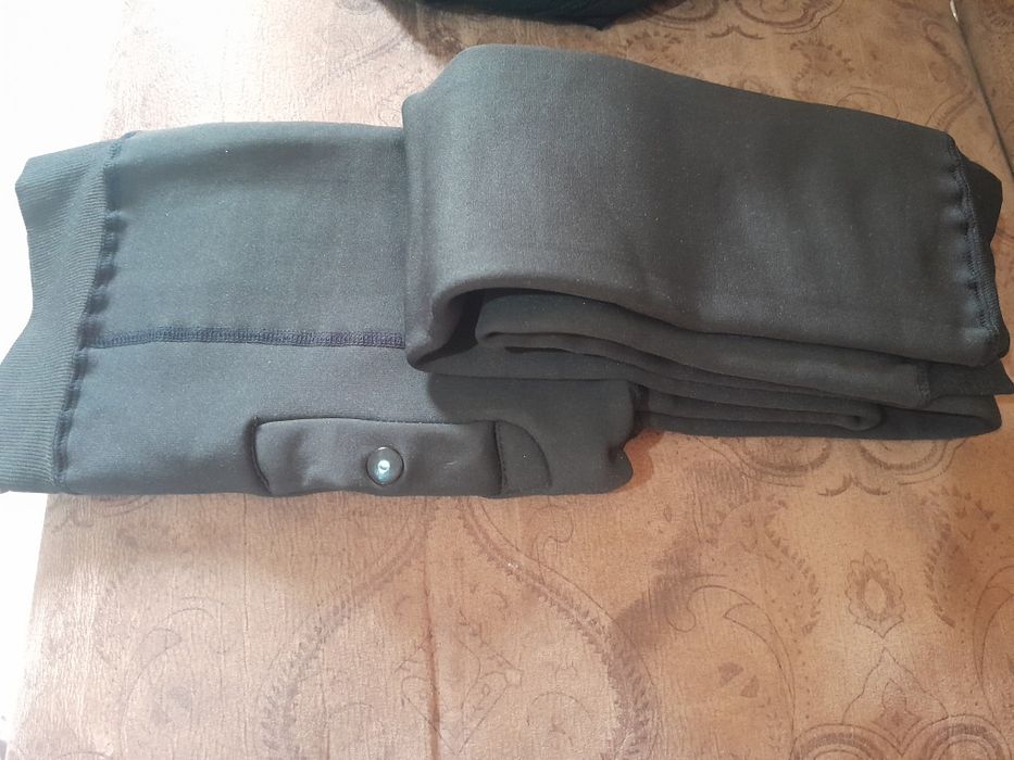 Продам шапки почти новый