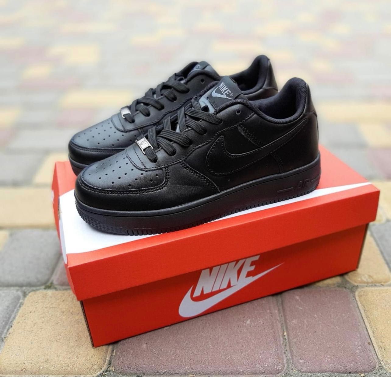 Кроссовки Nike Air Force черные