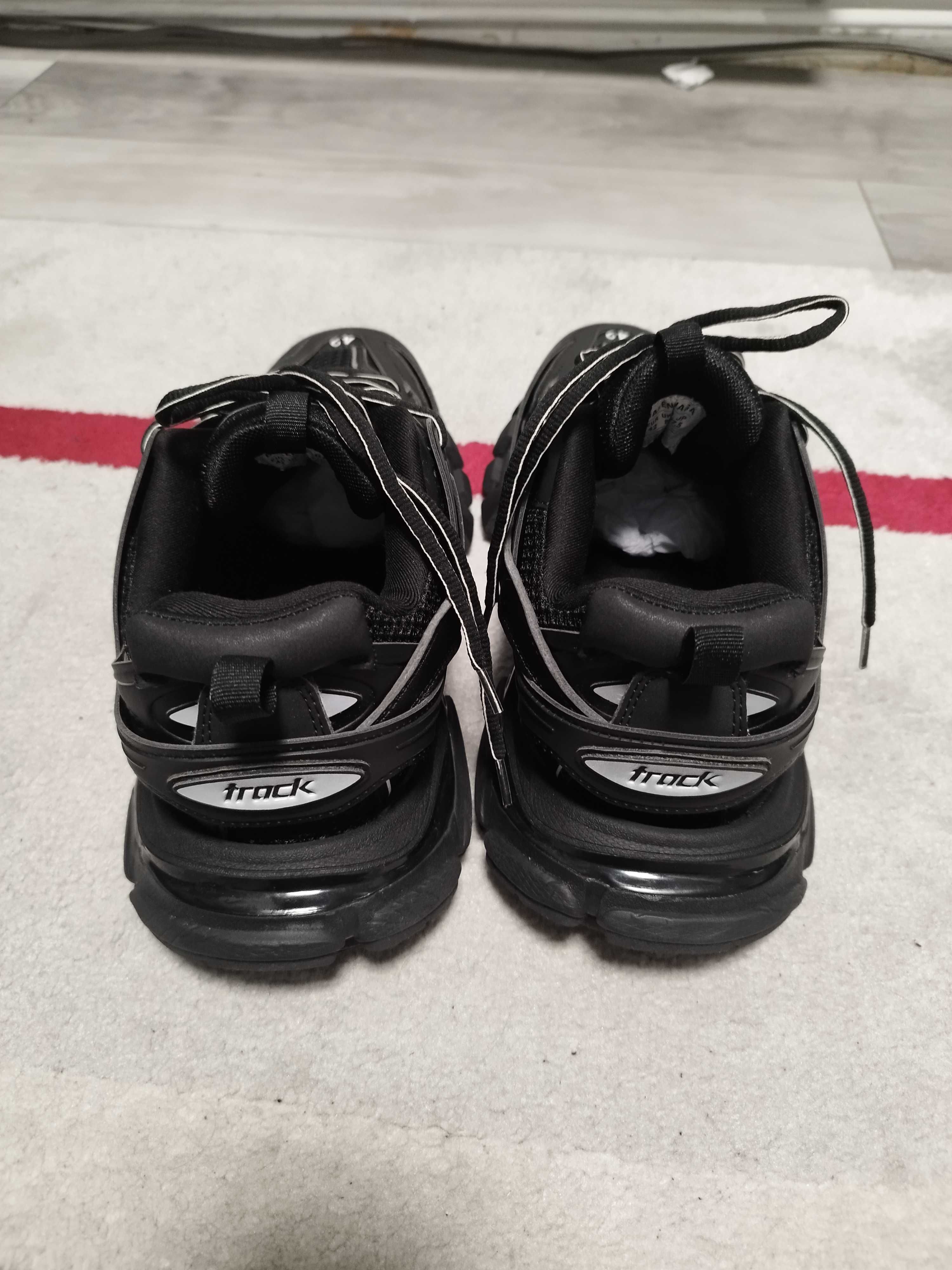 Balenciaga Track All Black